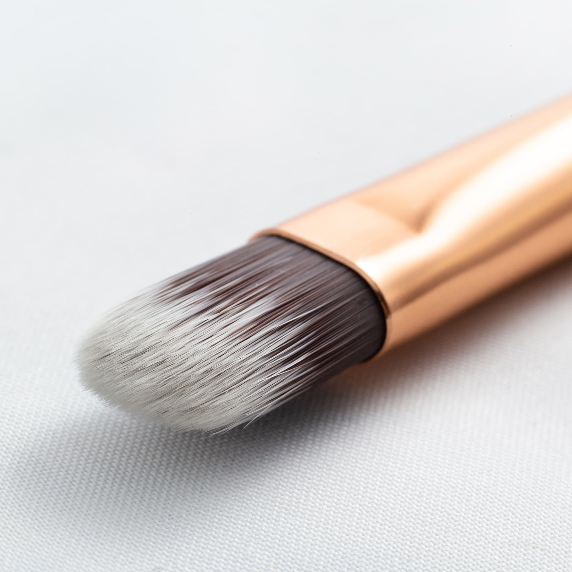 Flat eye brush / make-up kwast wit